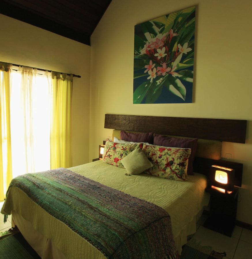 Olhos Verdes Guest House Бомбиняс Екстериор снимка