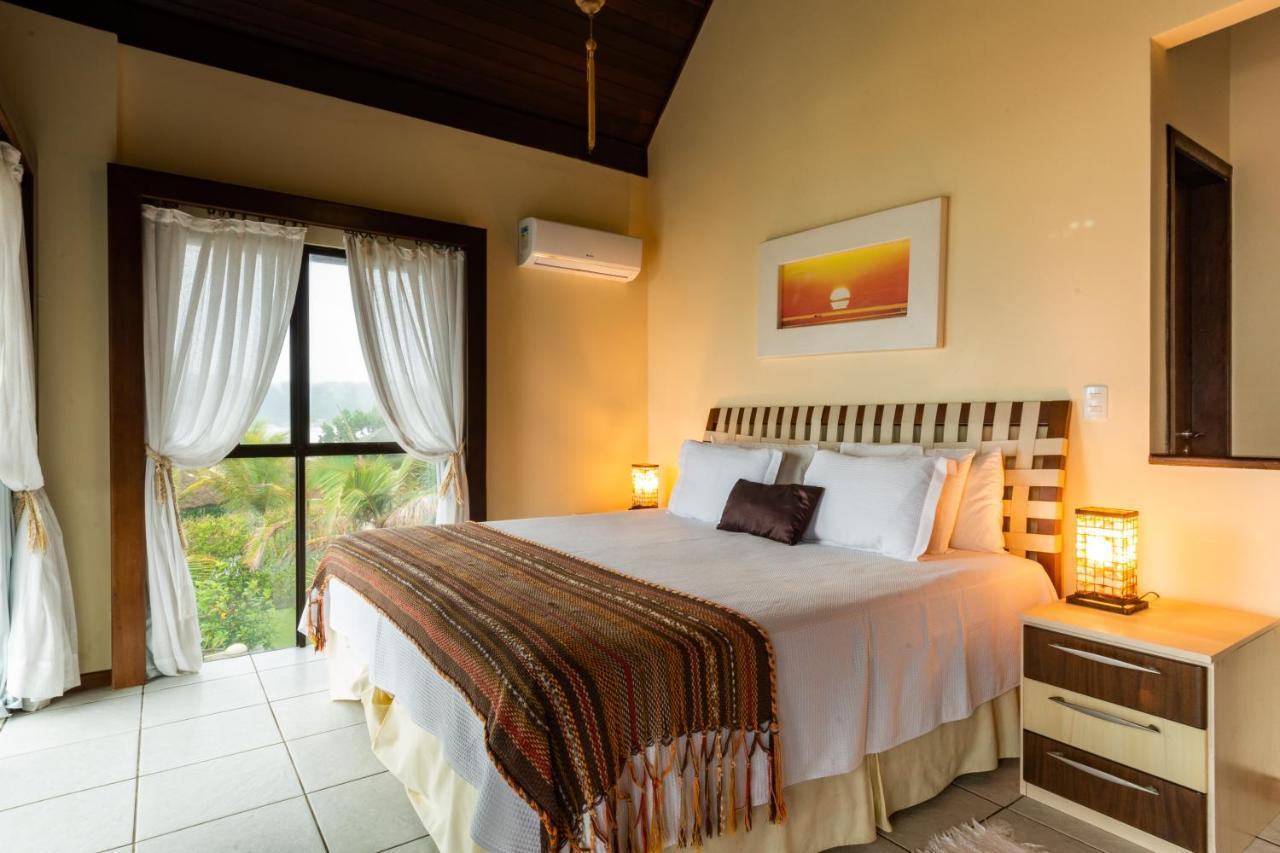 Olhos Verdes Guest House Бомбиняс Екстериор снимка