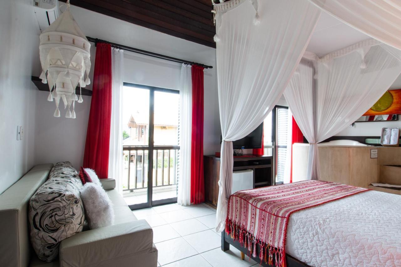 Olhos Verdes Guest House Бомбиняс Екстериор снимка
